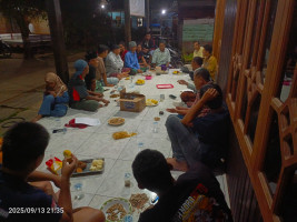 Kegiatan Rapat Warga RT 10/03 Terkait bankeususdes TA 2026 Dan kegiatan satkamling (13/09/2025)